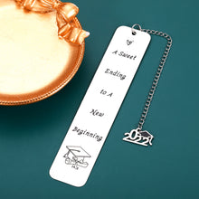 Load image into Gallery viewer, Class of 2022 Graduation Gifts Bookmarks for Her Him Women Men Bulk Inspirational 2022 Seniors College High School Students Teen Girl Boy Book Lovers Nurse Graduates from Master PhD Son Daughter Kids
