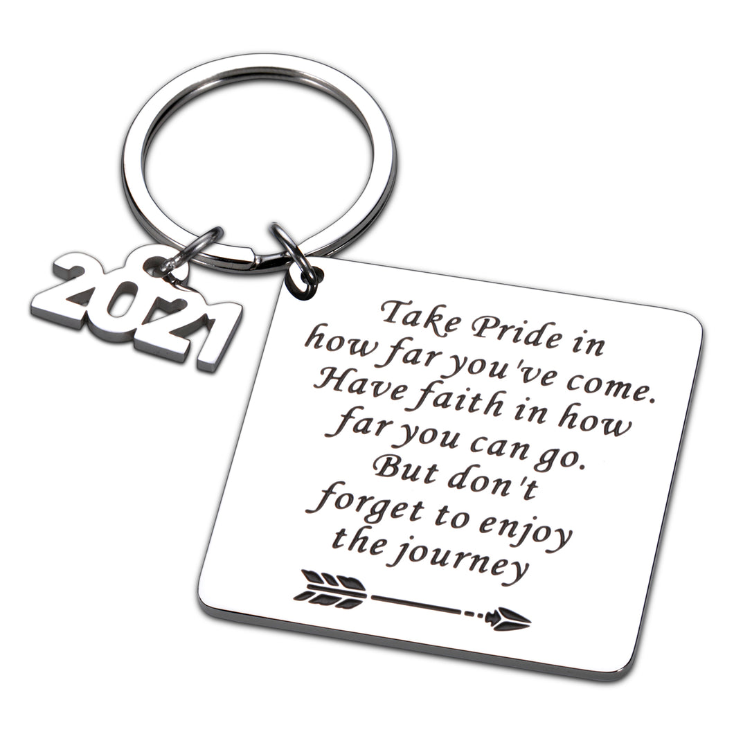 Graduation Gifts for Him Her Class of 2021 Keychain Gift for Senior Masters Nurses Students Grad from College High School 2021 Graduation Gifts for Teenagers Boys Girls Daughter Son Graduates Keepsake