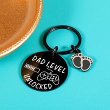 Load image into Gallery viewer, New Expecting Dad First Time Father&#39;s Day Daddy to be Gift for New Dad First Time Parents Pregnancy Baby Announcement Gifts Keychain Soon to Be Dad Valentines Christmas Men Him
