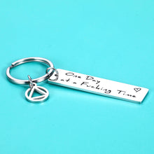 Load image into Gallery viewer, Sobriety Gifts for Men Women Dad Husband Best Friend Addiction Recovery Gift for Family AA Keychain Sober Gifts for Him Her Birthday Valentine’s Father’s Day Sobriety Gift for Alcoholics AA Members
