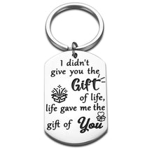 Load image into Gallery viewer, Gifts for Stepson Stepdaughter Keychain Christmas from Stepmom Stepdad for Step Bonus Daughter Son Wedding for Him Her Bride Groom from Mother Father in Law Birthday Valentines Gift for Girl Boys
