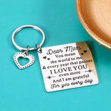 Load image into Gallery viewer, Mom Keychain, Mother Gifts from Daughter, Kids | Mother’s Day Christmas Birthday Gifts for Mom Her | Valentine’s Day Gifts from Daughter for Mom I Presents for Mom
