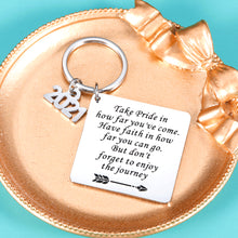 Load image into Gallery viewer, Graduation Gifts for Him Her Class of 2021 Keychain Gift for Senior Masters Nurses Students Grad from College High School 2021 Graduation Gifts for Teenagers Boys Girls Daughter Son Graduates Keepsake
